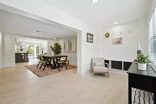 405 28th St, Holmes Beach, FL 34217 - Photo 19