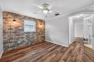 12400 Park Blvd, Seminole, FL 33772 - Photo 17