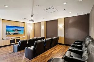 880 Mandalay Ave, Clearwater Beach, FL 33767 - Photo 25