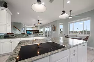 11700 5th St E, Treasure Island, FL 33706 - Photo 13