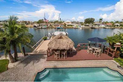 11700 5th Street E, Treasure Island, FL 33706 - Photo 1