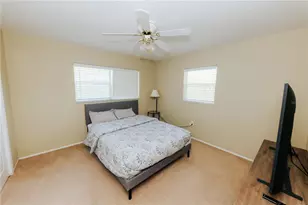 5211 24th Ave Dr W, Bradenton, FL 34209 - Photo 23