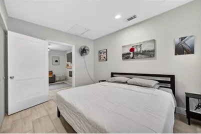 1726 W Humphrey Street, Tampa, FL 33604 - Photo 21