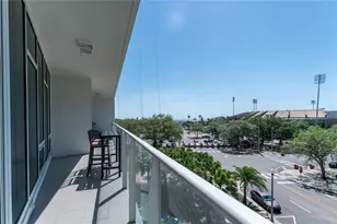 175 1st St S, Saint Petersburg, FL 33701 - Photo 21