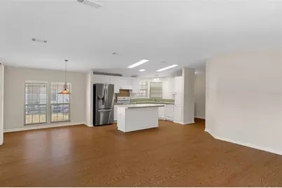 36645 Kay Avenue, Zephyrhills, FL 33542 - Photo 9