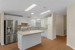 36645 Kay Ave, Zephyrhills, FL 33542 - Photo 11