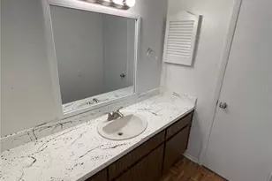 5003 Terrace Village Ln, Tampa, FL 33617 - Photo 11