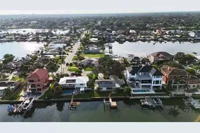 202 Driftwood Lane, Largo, FL 33770 - Photo 27