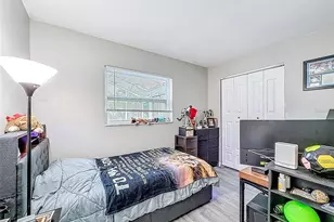 1859 Oklahoma Ave NE, Saint Petersburg, FL 33703 - Photo 21