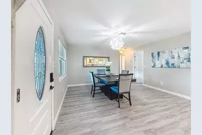 1859 Oklahoma Avenue NE, Saint Petersburg, FL 33703 - Photo 9