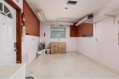 1027 Grovewood Court, Clearwater, FL 33764 - Photo 35