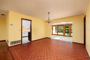 1027 Grovewood Ct, Clearwater, FL 33764 - Photo 13