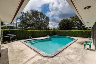 1027 Grovewood Ct, Clearwater, FL 33764 - Photo 57