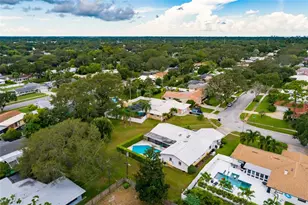 1027 Grovewood Ct, Clearwater, FL 33764 - Photo 43