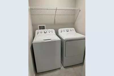 9627 Pembrooke Pines Drive, Sun City Center, FL 33573 - Photo 17