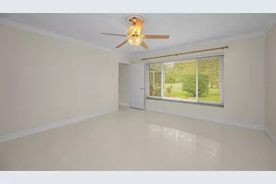 6561 Golden Horseshoe Drive, Seminole, FL 33777 - Photo 25
