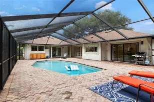 14210 Clarendon Dr, Tampa, FL 33624 - Photo 35