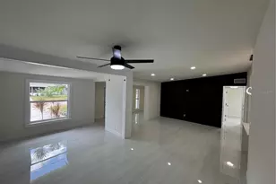 5640 Cedar St NE, Saint Petersburg, FL 33703 - Photo 15