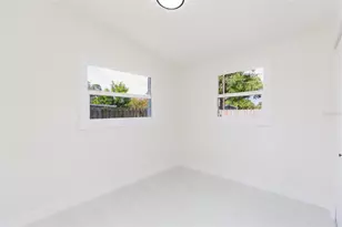 5640 Cedar St NE, Saint Petersburg, FL 33703 - Photo 37