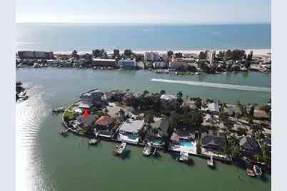 10103 Tarpon Drive, Treasure Island, FL 33706 - Photo 3