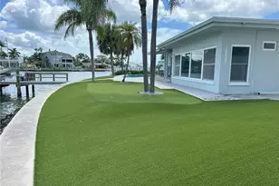 10103 Tarpon Dr, Treasure Island, FL 33706 - Photo 19