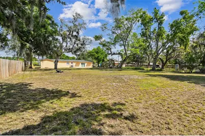 3414 Lindsey Street, Dover, FL 33527 - Photo 9