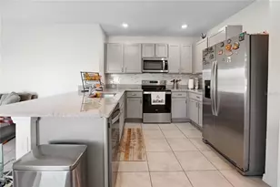 10665 Penny Gale Loop, San Antonio, FL 33576 - Photo 11