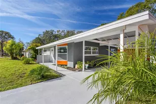 2042 Craft Ln, Sarasota, FL 34239 - Photo 39