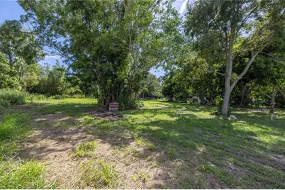 4026 34th Avenue S, Saint Petersburg, FL 33711 - Photo 5