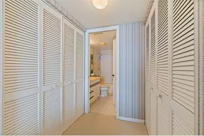 5700 Escondida Boulevard S #303, Saint Petersburg, FL 33715 - Photo 23