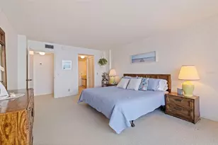 5700 Escondida Blvd S, Saint Petersburg, FL 33715 - Photo 17