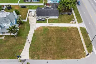 2196 Bell Cheer Dr, Clearwater, FL 33764 - Photo 31