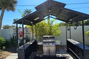 1100 E Bay Dr, Largo, FL 33770 - Photo 45