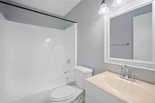 638 Golden Raintree Pl, Brandon, FL 33510 - Photo 15
