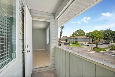 638 Golden Raintree Place, Brandon, FL 33510 - Photo 15