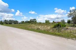 13184 Maycrest Ave, Weeki Wachee, FL 34614 - Photo 1