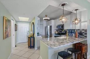 16550 Gulf Blvd, North Redington Beach, FL 33708 - Photo 7