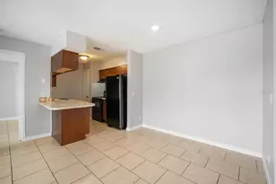239 Red Maple Pl, Brandon, FL 33510 - Photo 7