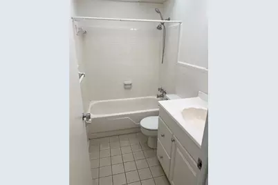 8325 112th Street #106, Seminole, FL 33772 - Photo 13