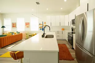 4390 44th St N, Saint Petersburg, FL 33714 - Photo 9