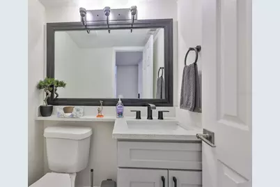 2011 S Carolina Avenue, Tampa, FL 33629 - Photo 15