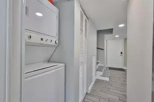 2011 S Carolina Ave, Tampa, FL 33629 - Photo 31