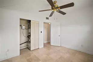 4712 Bessie Rd, Tampa, FL 33615 - Photo 23