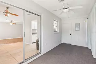 2304 Glenmore Cir, Sun City Center, FL 33573 - Photo 27