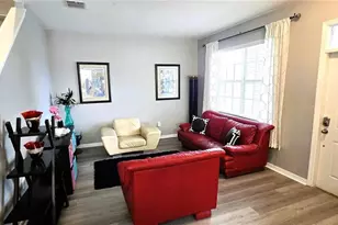 2432 Cumberland Cliff Dr, Ruskin, FL 33570 - Photo 5