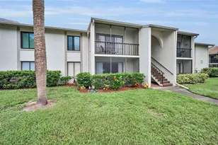 2687 Pine Ridge Way S, Palm Harbor, FL 34684 - Photo 3