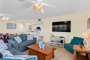 19610 Gulf Blvd, Indian Shores, FL 33785 - Photo 15