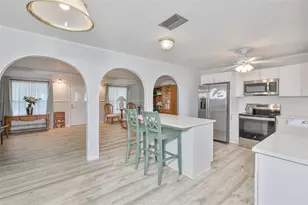 812 White Heron Blvd, Ruskin, FL 33570 - Photo 11
