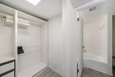 201 W Laurel Street #504B, Tampa, FL 33602 - Photo 15