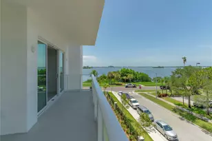 1020 Sunset Point Rd, Clearwater, FL 33755 - Photo 29